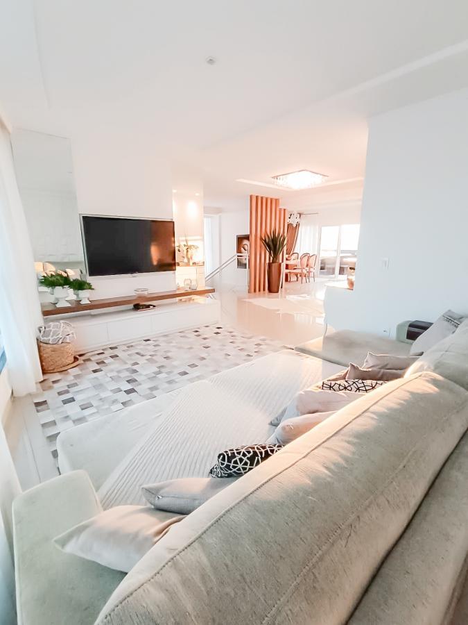 Cobertura para Venda em Itapema / SC no bairro Meia Praia - A5 Negócios Imobiliários