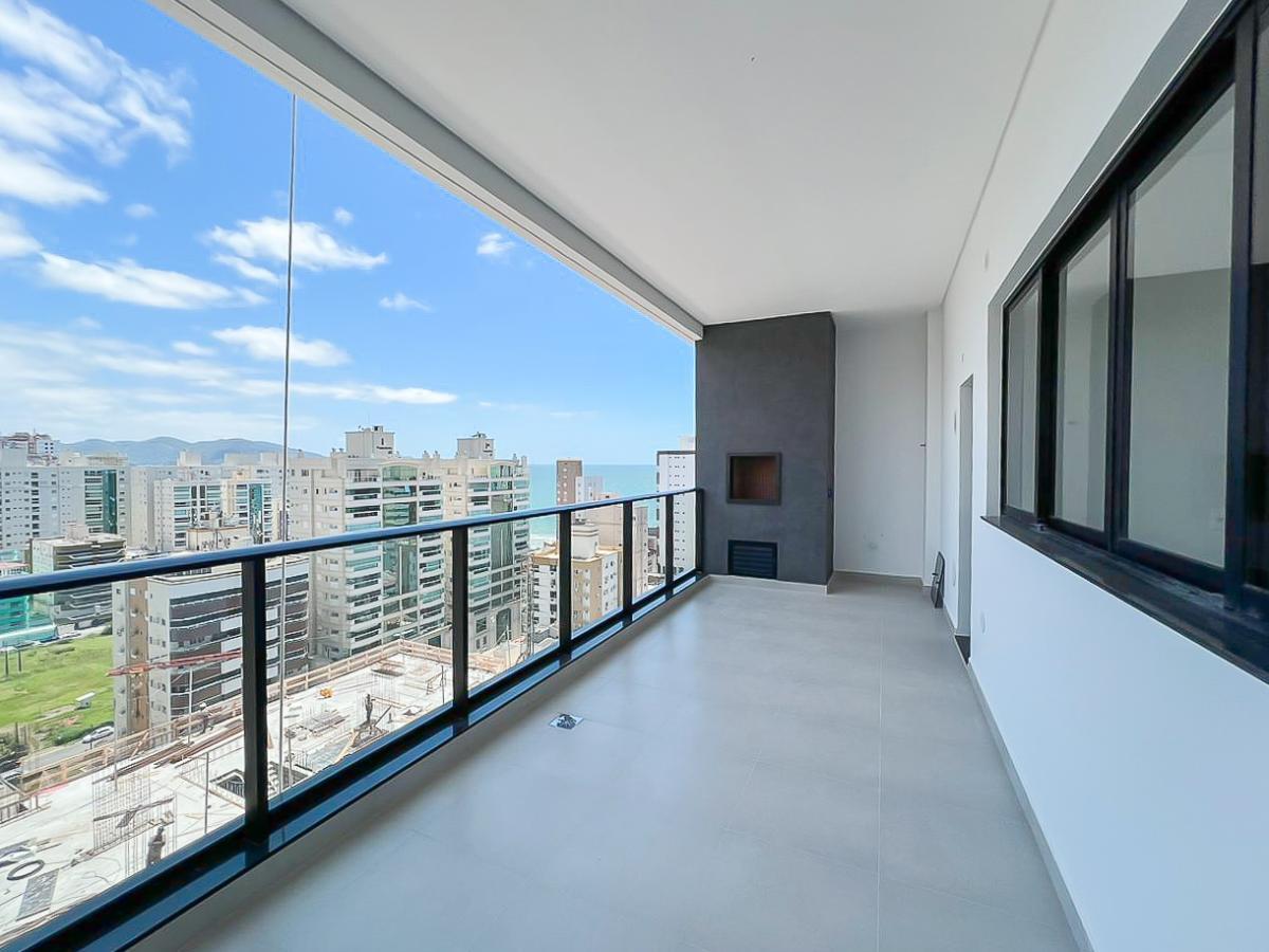 Apartamento para Venda em Itapema / SC no bairro Meia Praia - A5 Negócios Imobiliários