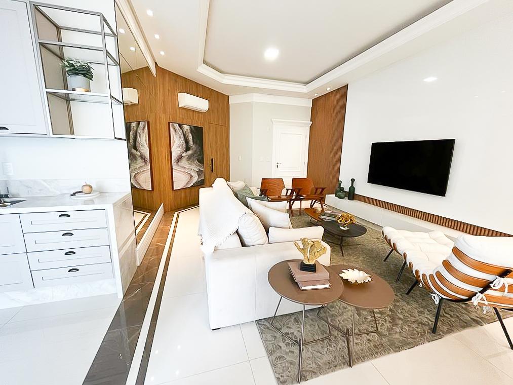 Apartamento para Venda em Itapema / SC no bairro Meia Praia - A5 Negócios Imobiliários