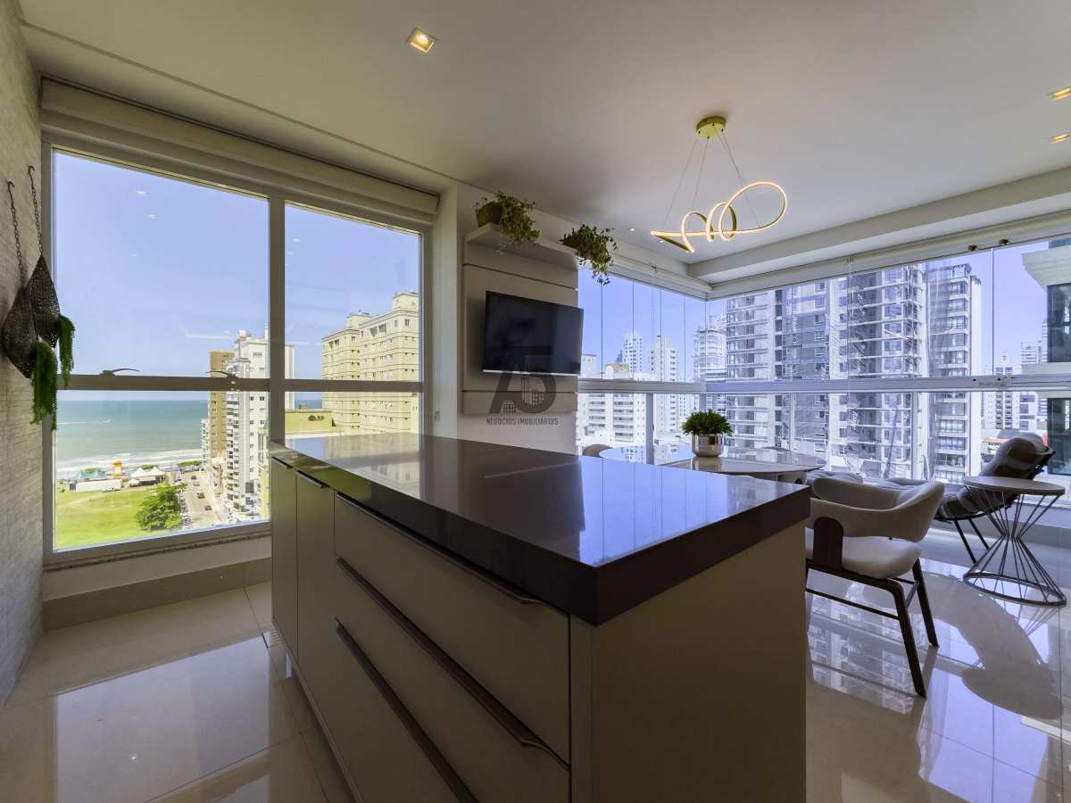 Apartamento à venda, no Le Lis Blanc, com 4 quartos, 182m² - A5 Negócios Imobiliários